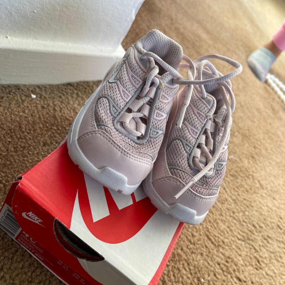 Little AirMax Plus